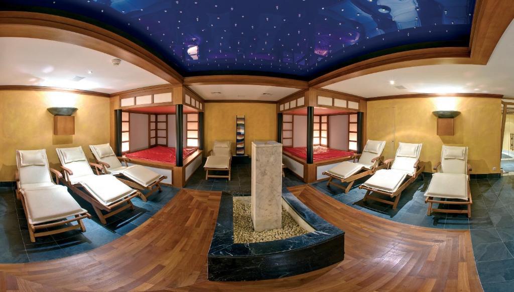 Wellnessresidenz Schalber Hotell Serfaus Exteriör bild