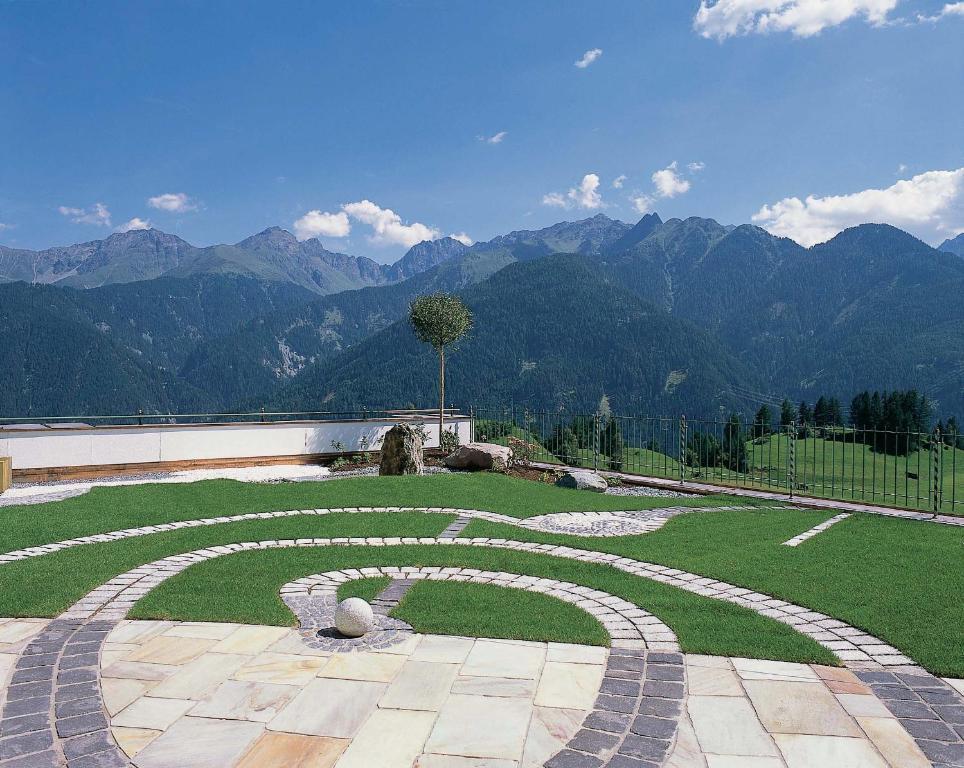 Wellnessresidenz Schalber Hotell Serfaus Exteriör bild